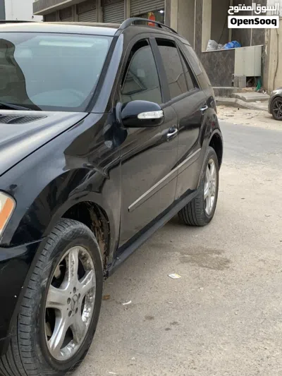 Mercedes Benz M-Class ML 500 2