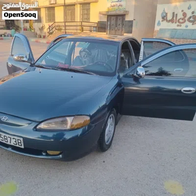 هيونداي افانتي Standard 2