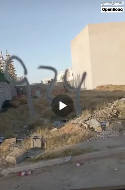 أرض سكنية في مقسم خلف الدبلوماسي مول للبيع. . اقرأ الإعلان اكويس 3