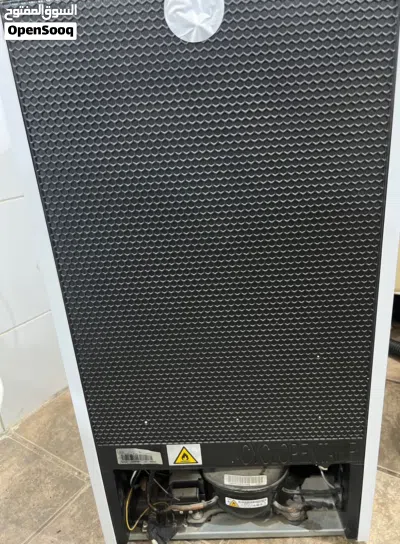 Midea Mini Fridge 3
