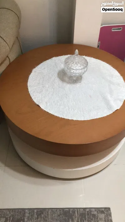 للبيع طاولة وسطية خشب زان ألماني 2