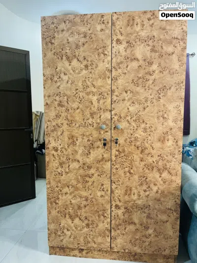 2 door big cupboard/ wardrobe for sale 2