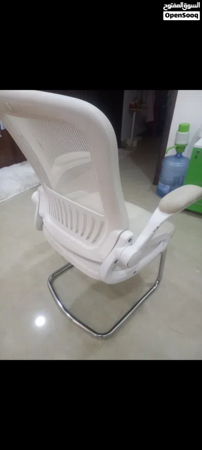 White office chairs 4