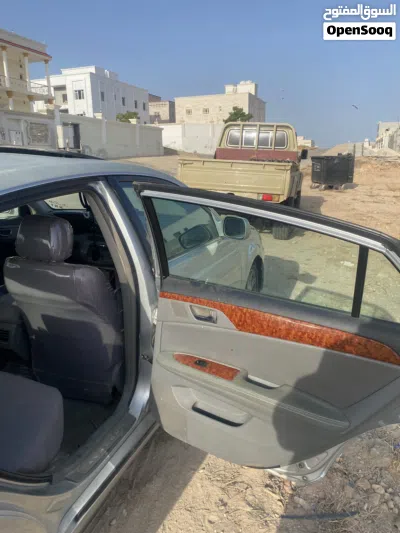 تويوتا افالون XLE 3
