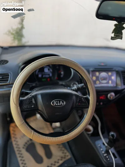 Kia Picanto EX 4