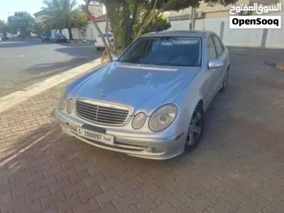 Mercedes Benz E-Class E 200 3