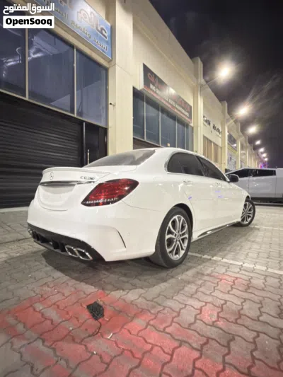 مرسيدس بنز الفئة-C C 300 2
