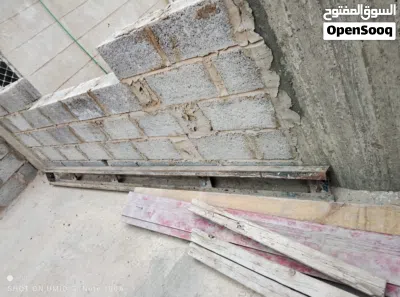 للبيع ونش اخو الجديد رفع حمولات المواد البناء كري نيس بلك واي شي مافيه اي عيب بـ500الف والمقطف ننزل 3