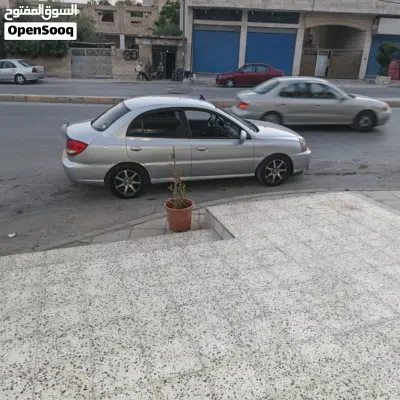 كيا سيراتو Standard 3