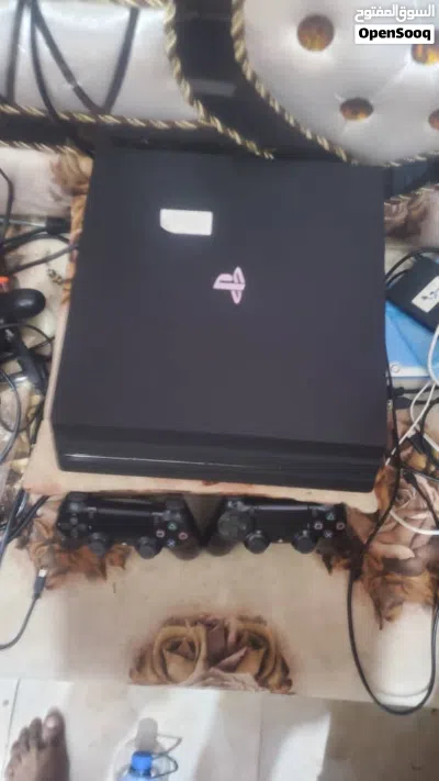 جهاز سوني Ps4 البرو مهكر شبه جديد 2