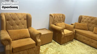 كنب مع السجاد 7 أشخاص نظيف جدا وشبه جديد 2