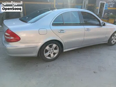 مرسيدس بنز الفئة-E E 350 4