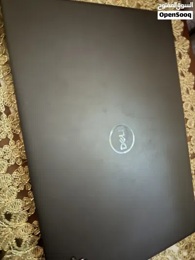 لاب توب Dell Core i7 جيل 11 رام 8 بحالة ممتازة للبيع مع الشاحن الاصلي للابتوب 2