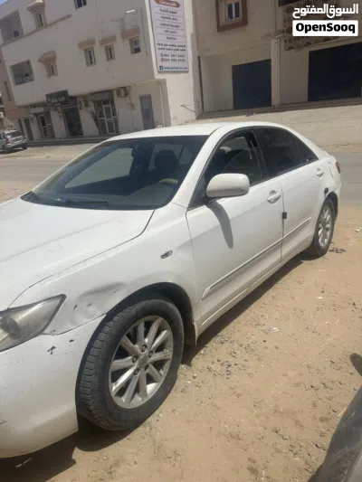 Toyota Camry GL 2