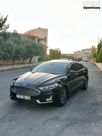 Ford Fusion Titanium 2