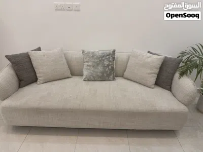 طقم غنفتين (كنبتين) من هوم سنتر اللون:رصاصي فاتح مع وسائد 3