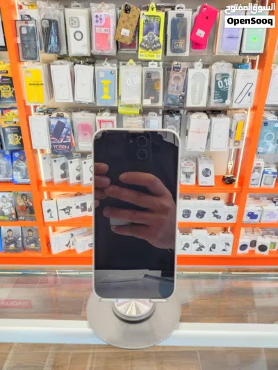 iPhone 14 128g بطارية 84% لون ابيض جهاز وكالة خالي من الخدوش 2