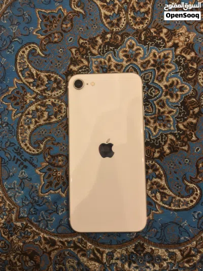 iPhone SE2022 3
