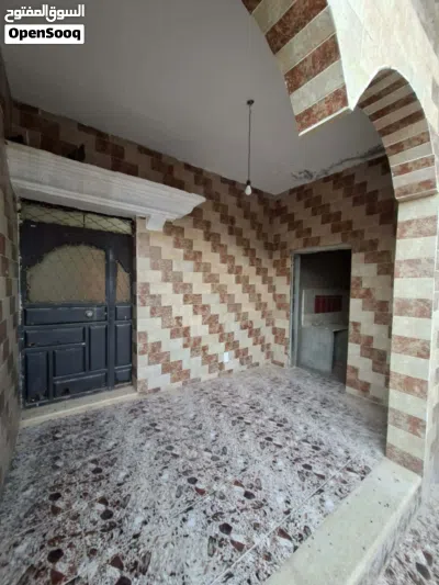 4 ديار حمامين مطبخ مربوعه صاله كبيره بير مياه سعه 250 بتيه مطلع دروج منزل شهاده عقاريه 2