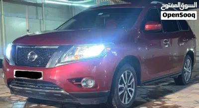 Nissan Pathfinder SV 3