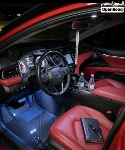 Toyota Camry SE 4