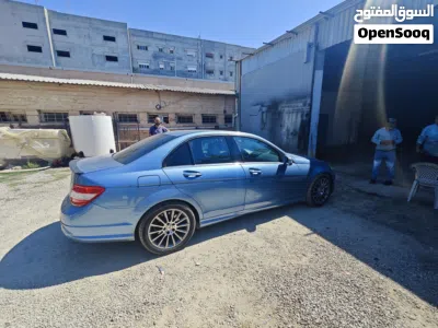 مرسيدس بنز الفئة-C C 300 4