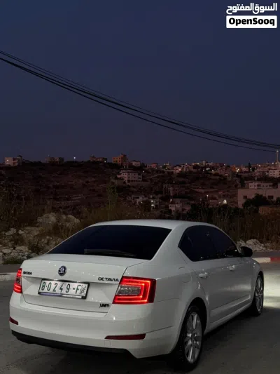 Skoda Octavia Standard 2