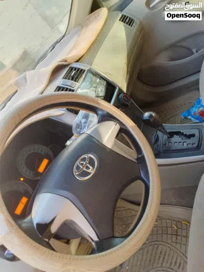 Toyota Corolla LE 3