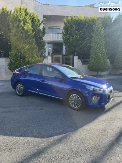 هيونداي ايونيك Standard 3