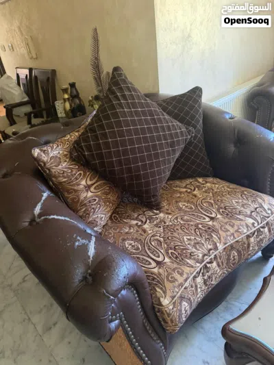 طقم كنب بحاجة لتنجيد للبيع 2