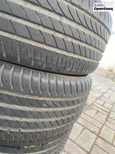3 تواير مستعمله قياس 17 3 Used tires size 17 4