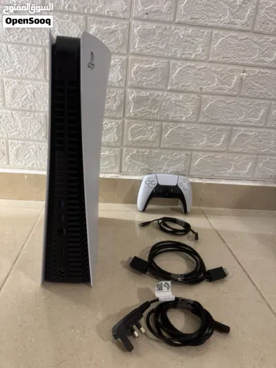 جهاز بليستيشن PS5 علي الشرط لا مفتوح ولا مصلح مع ايد اصليه بحاله الوكاله 2