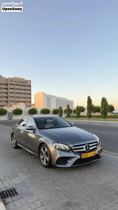 Mercedes Benz E-Class E 300 2