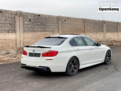بي ام دبليو الفئة 5 528 4