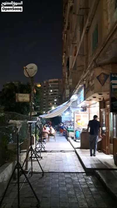 فرصه،من المالك مباشرة، محل تجارى 70متر مربع، حصه فى الأرض، موقع مميز بمدينة نصر، خطوات من المونوريل 4