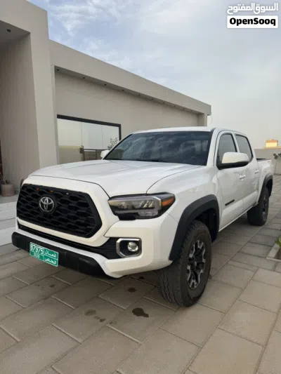 Toyota Tacoma TRD Off-Road 2