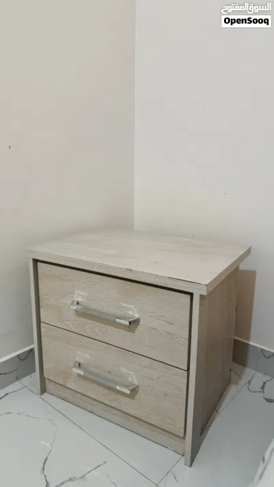 Used Bedroom set Bed coat(without mattress) Side table 1 Dressing table Cupboard 4