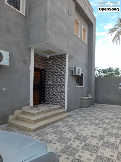 منزل من طابقين بناء حديت نظام دوبلاكس 4