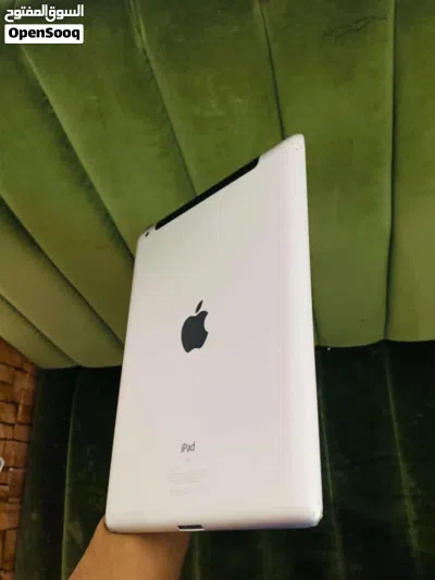 NEW IPAD FOR SALE....... 4