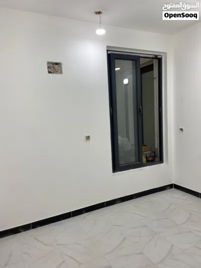 دار حديث في حي الجامعة مساحة 240 متر للبيع 4