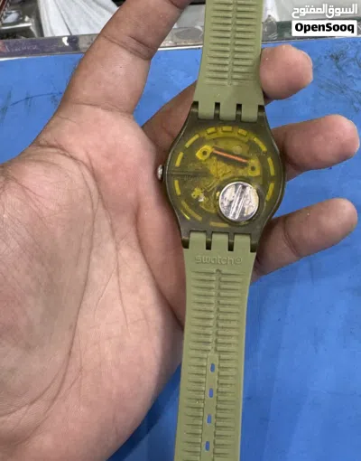 Swatch Green Watch in Excellent Condition 2
