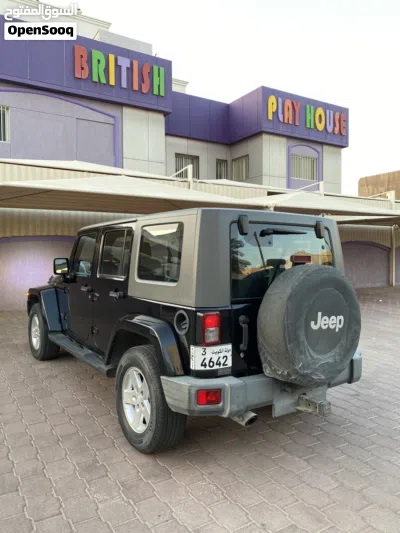 Jeep Wrangler Sahara 2