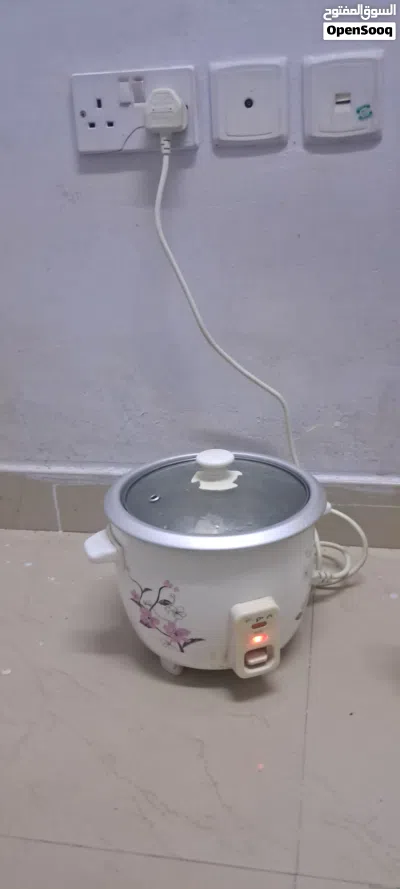 electric rice cooker for sell Condition perfectly fine 3