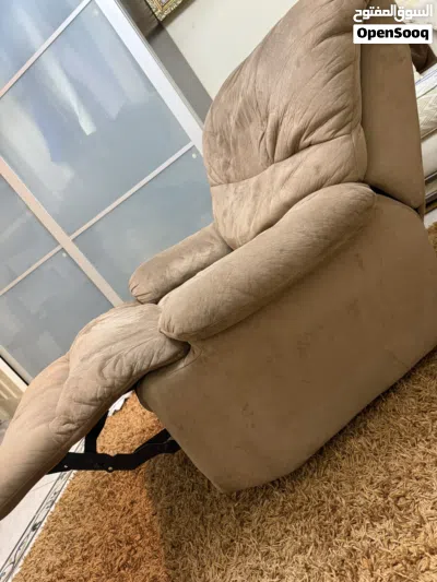 Recliner for urjent sale 4