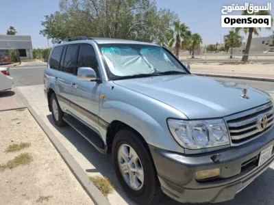 Toyota Land Cruiser GXR 3