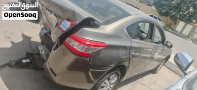 Nissan Sentra SE-R 2