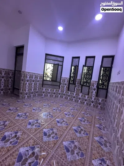 الايجار الايجار دار سكن طابقين بناء حديث يتكون الطابق الأول من غرفه + صاله + مطبخ + ستقبال + حمامات 4