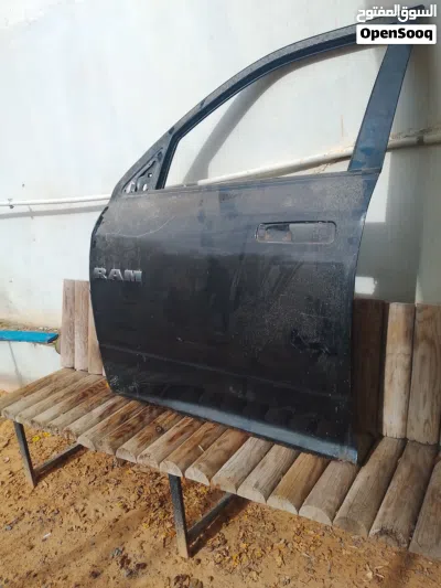 باب السواق دودج رام و غلاف صندوق 2