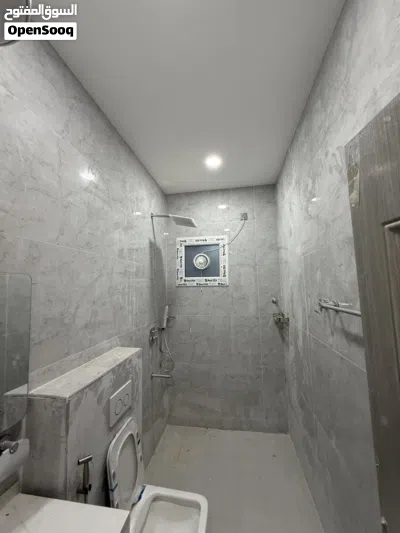 للبيع فيلا في المعبيله على الشارع الاول Villa for sale in Al Maabilah on the main street 3