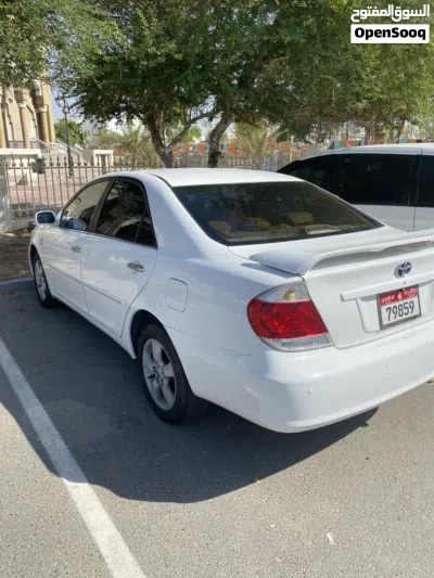 Toyota Camry GL 2